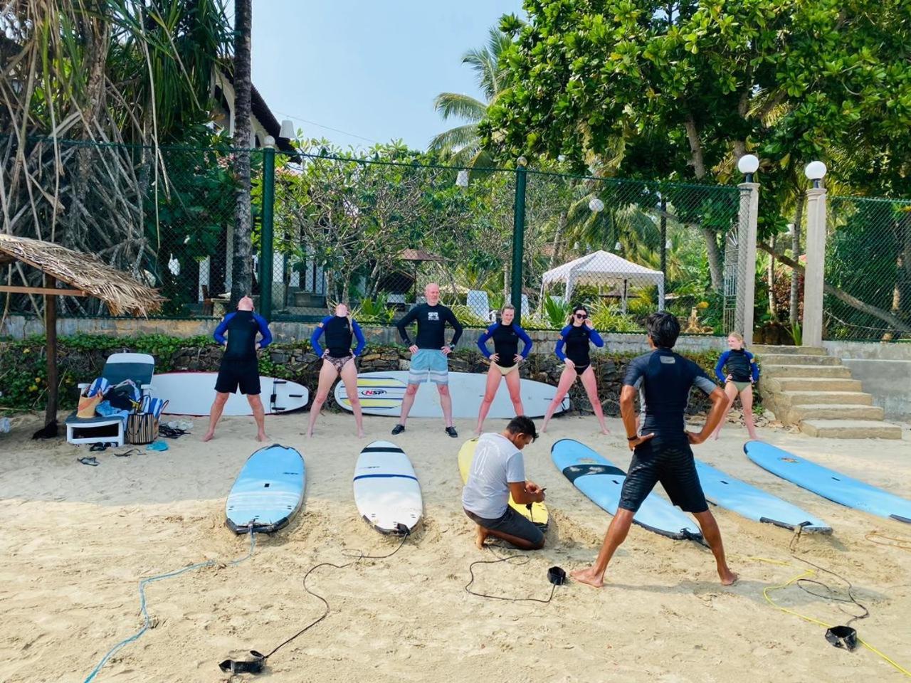 Canoe Beach Resort Tangalle Exterior foto