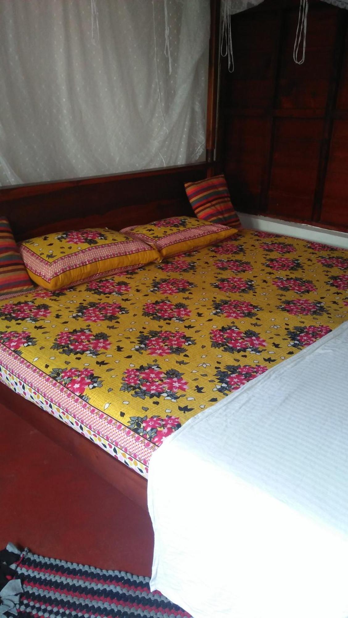 Canoe Beach Resort Tangalle Quarto foto